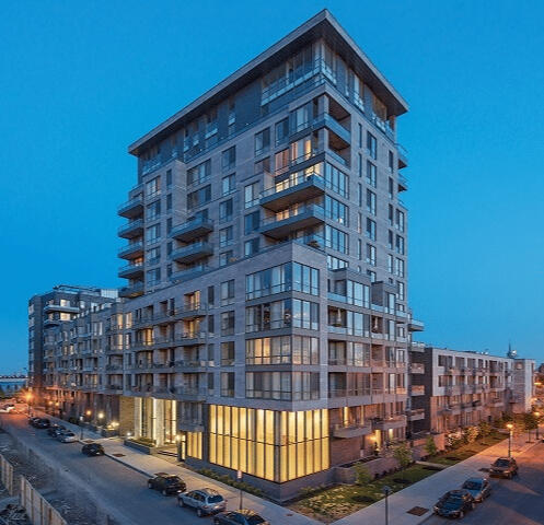 Condos Solano F2A &amp; F2B Complexe immobilier en béton armé sur pieux 12 &amp; 17 étages - 350 000 pi2